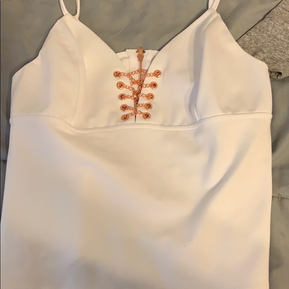 Guess top